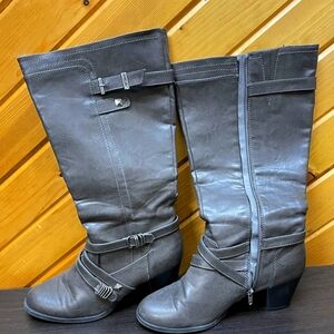 Grey Rialto Heeled Boots